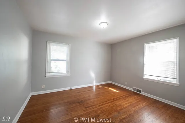 $825 | 2512 Brookside Pkwy N Drive, Indianapolis, IN 46201