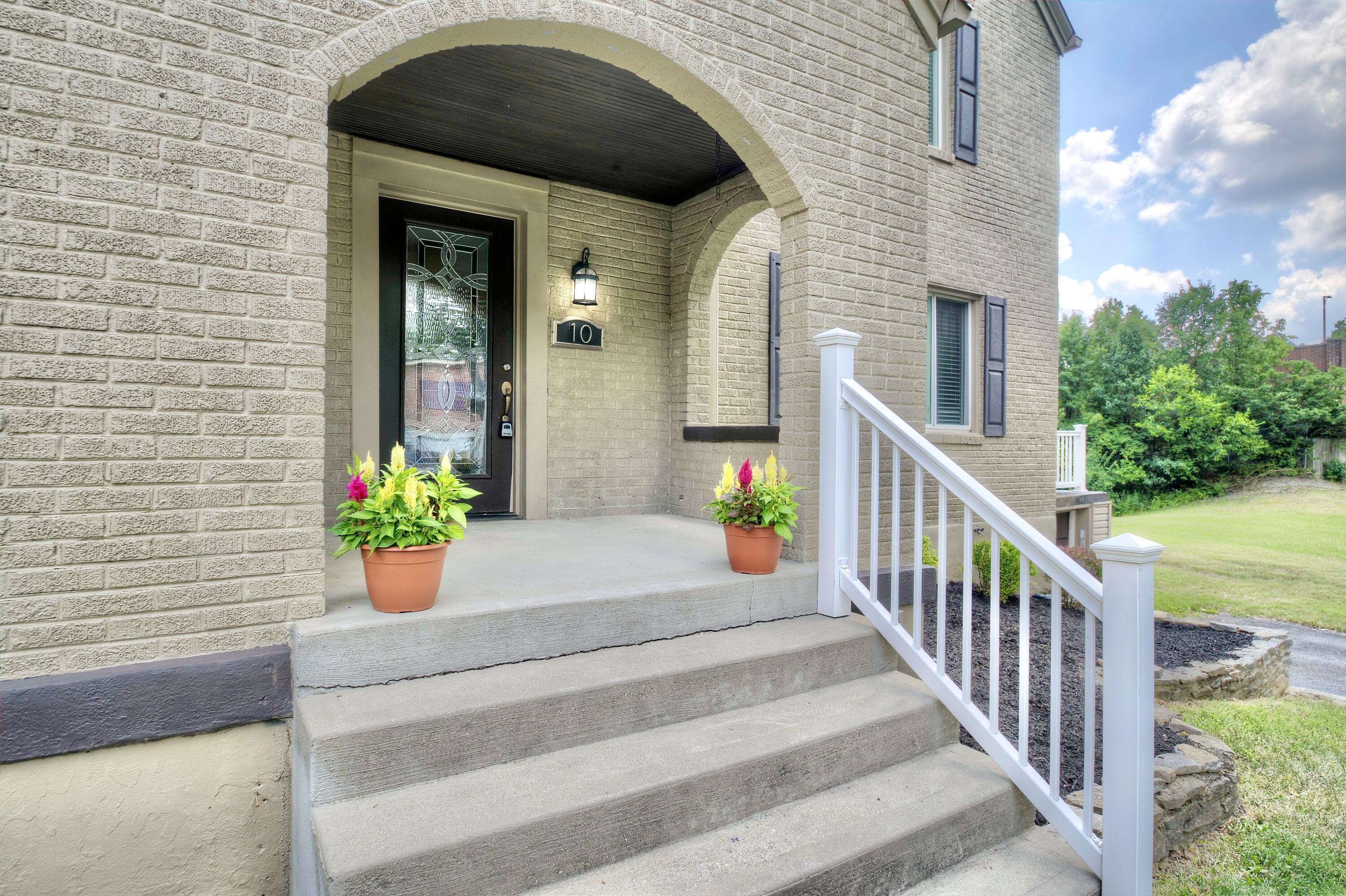 10 East Orchard Road Fort Mitchell, KY 41011 - Photo 2 of 31 Gallery Image 2
