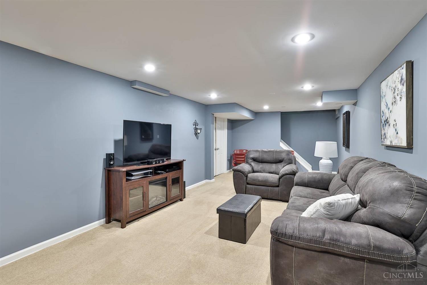 786 Strathcoma Drive Cincinnati, OH 45255 - Photo 35 of 43 Gallery Image 35