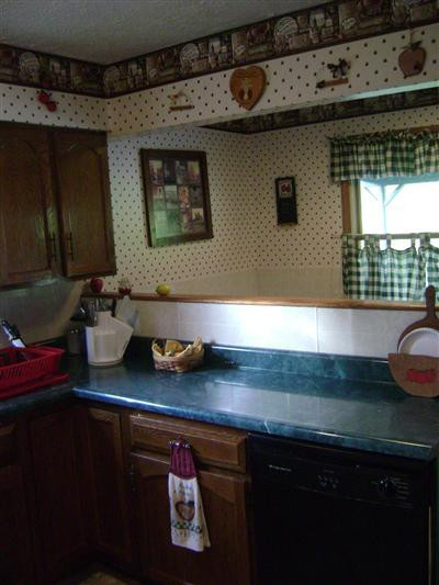1570 Bear Pen Road Campton, KY 41301 - Photo 12 of 18 Pass thru to the eating area. A lot of c