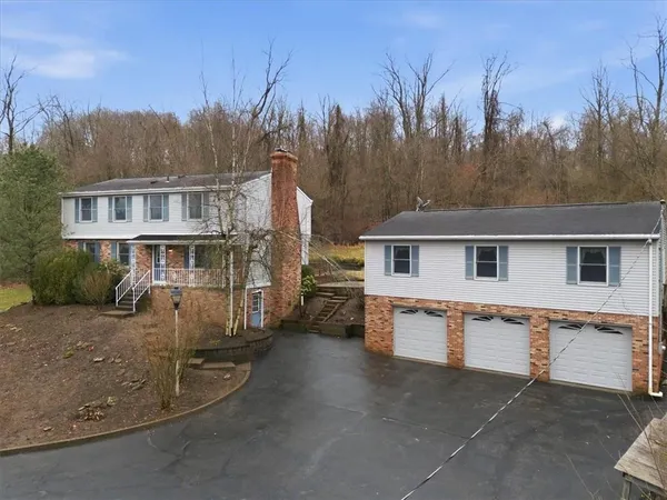 $550,000 | 55 Woodland Road, McDonald, PA 15057