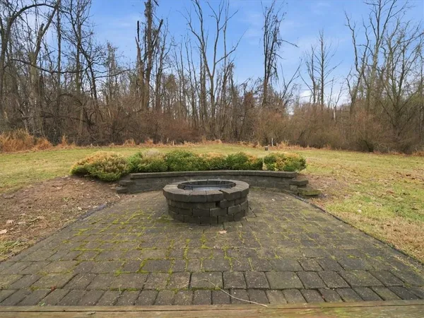 $550,000 | 55 Woodland Road, McDonald, PA 15057