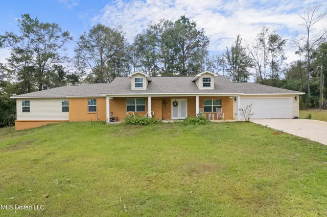 $248,400 | 148 Faler Road, Collins, MS 39428