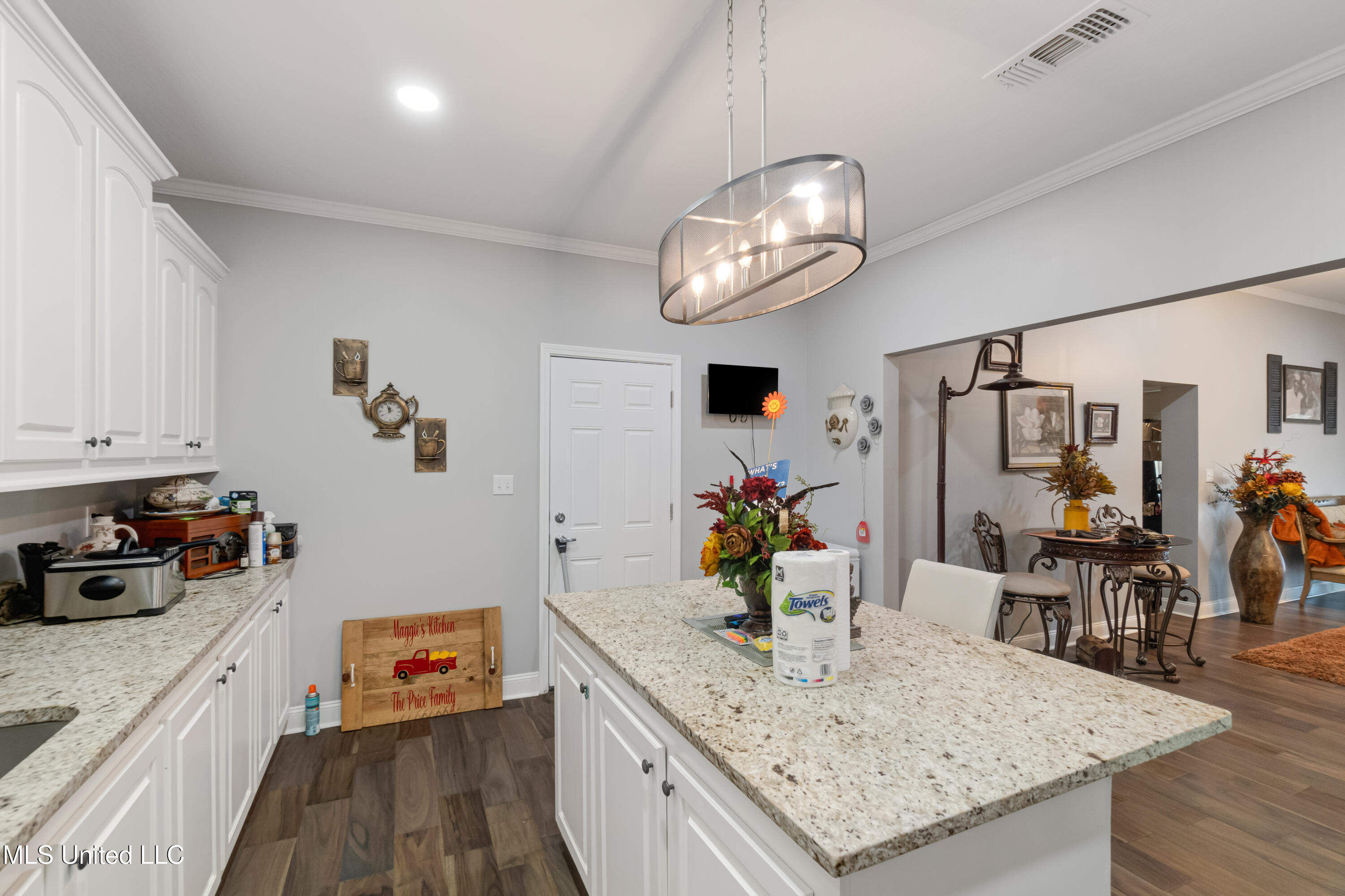 148 Faler Road Collins, MS 39428 - Photo 11 of 44 148_Faler_Rd-11