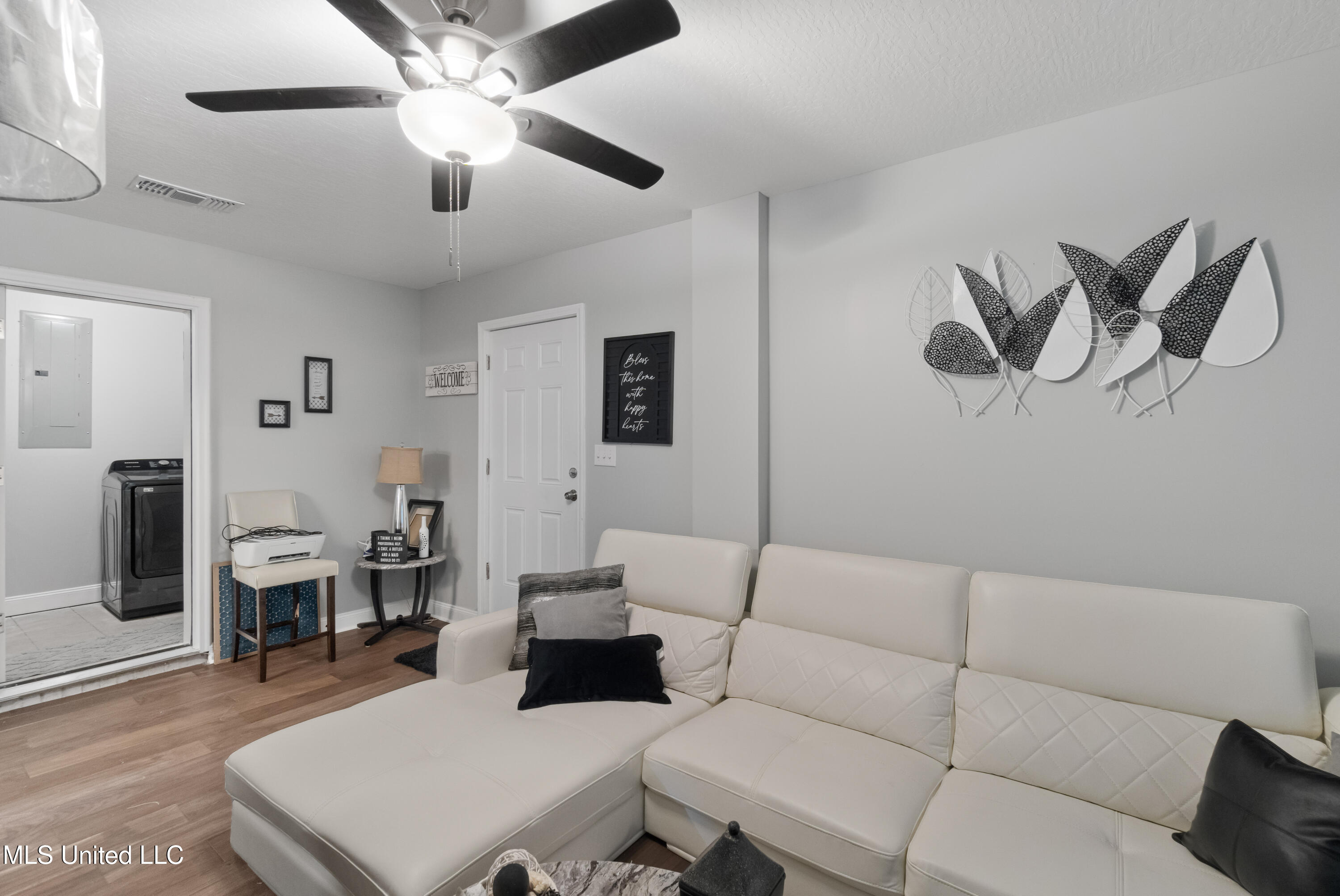 148 Faler Road Collins, MS 39428 - Photo 16 of 44 148_Faler_Rd-16