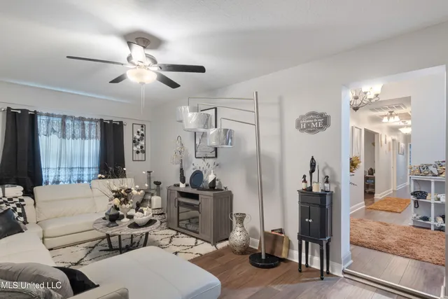 $248,400 | 148 Faler Road, Collins, MS 39428