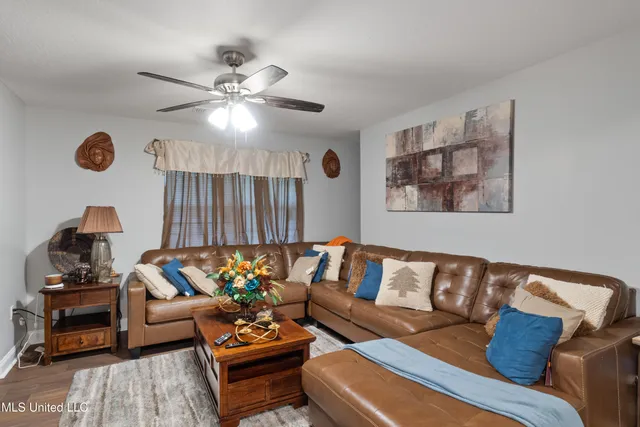 $248,400 | 148 Faler Road, Collins, MS 39428