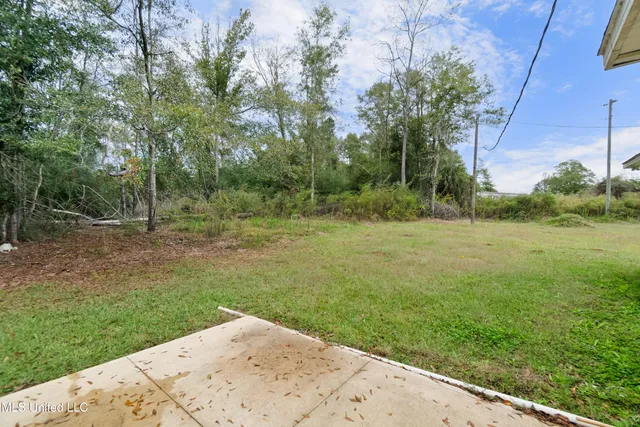 $248,400 | 148 Faler Road, Collins, MS 39428