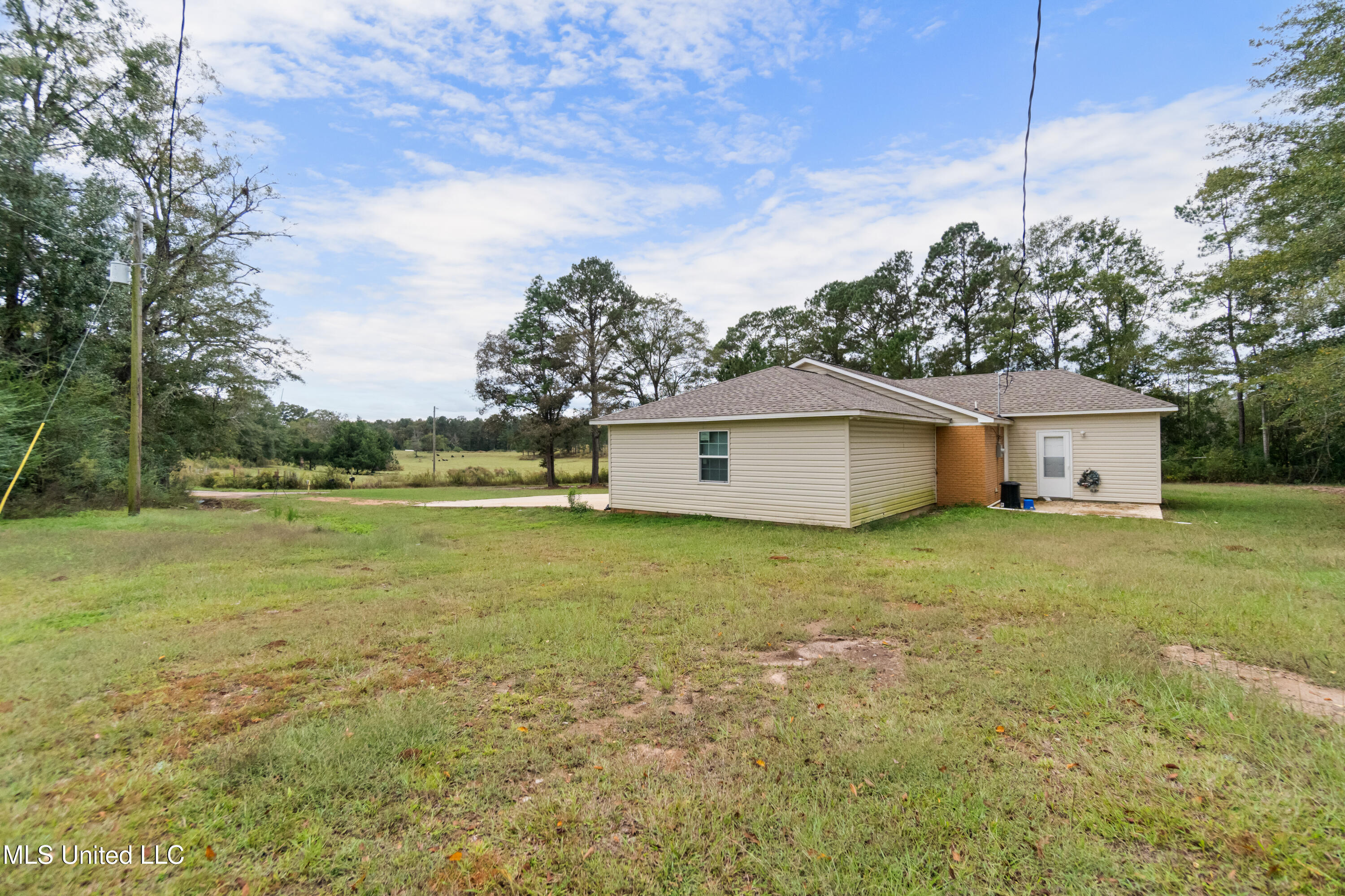 148 Faler Road Collins, MS 39428 - Photo 36 of 44 148_Faler_Rd-36