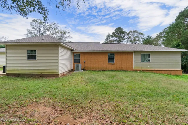 $248,400 | 148 Faler Road, Collins, MS 39428