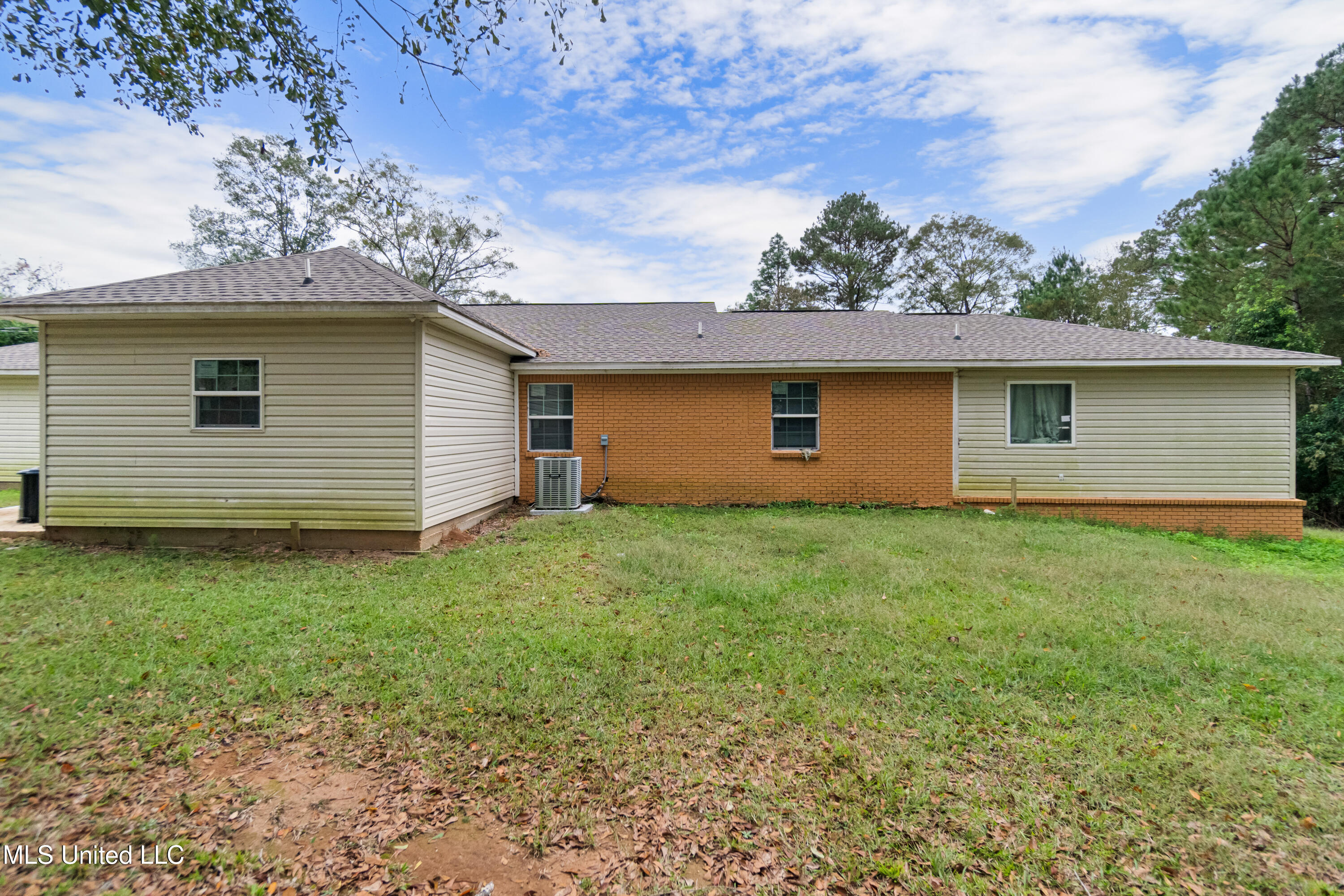 148 Faler Road Collins, MS 39428 - Photo 37 of 44 148_Faler_Rd-37