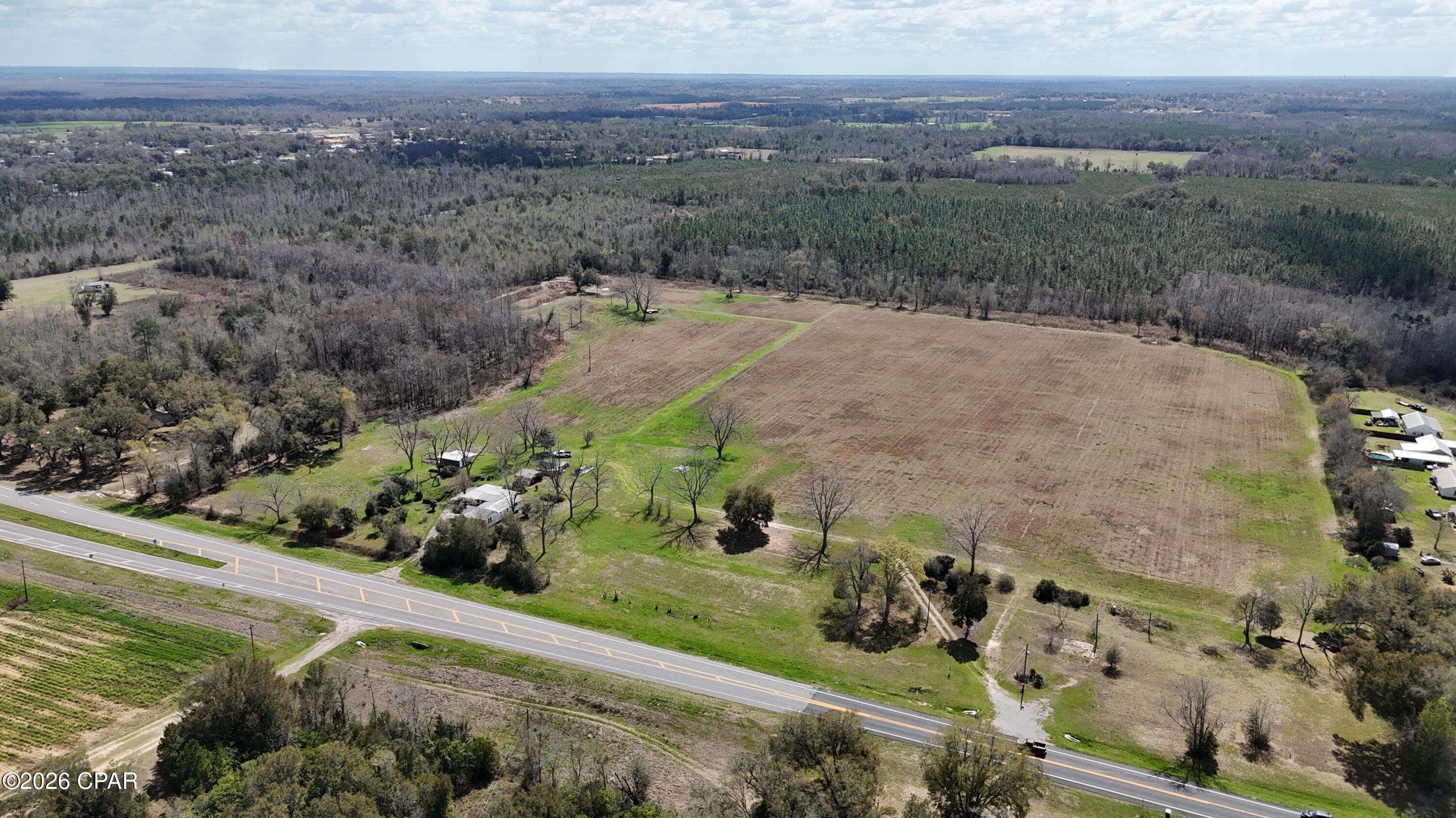 6775 Highway 90 Grand Ridge, FL 32442 - Photo 14 of 89