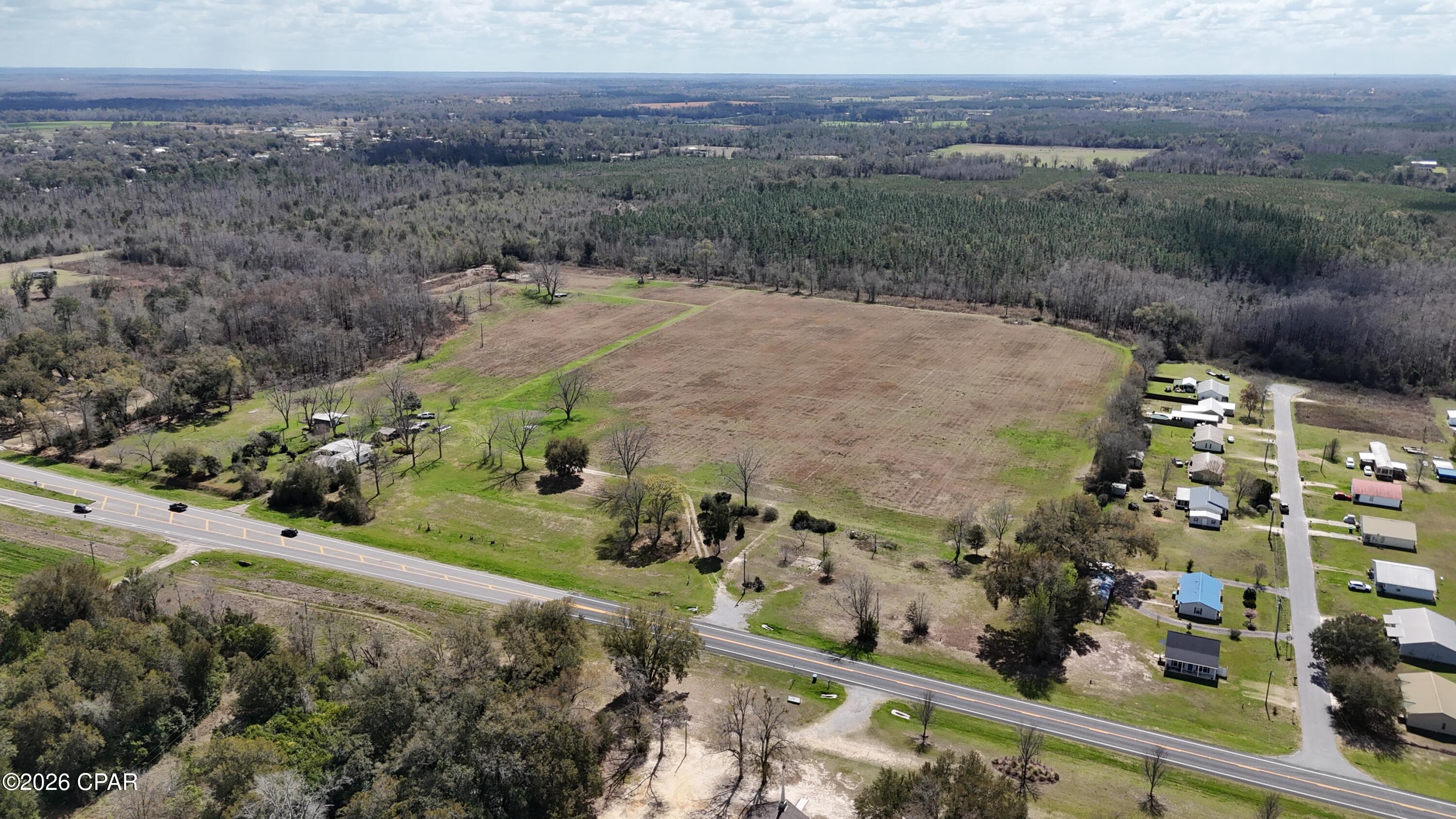 6775 Highway 90 Grand Ridge, FL 32442 - Photo 15 of 89