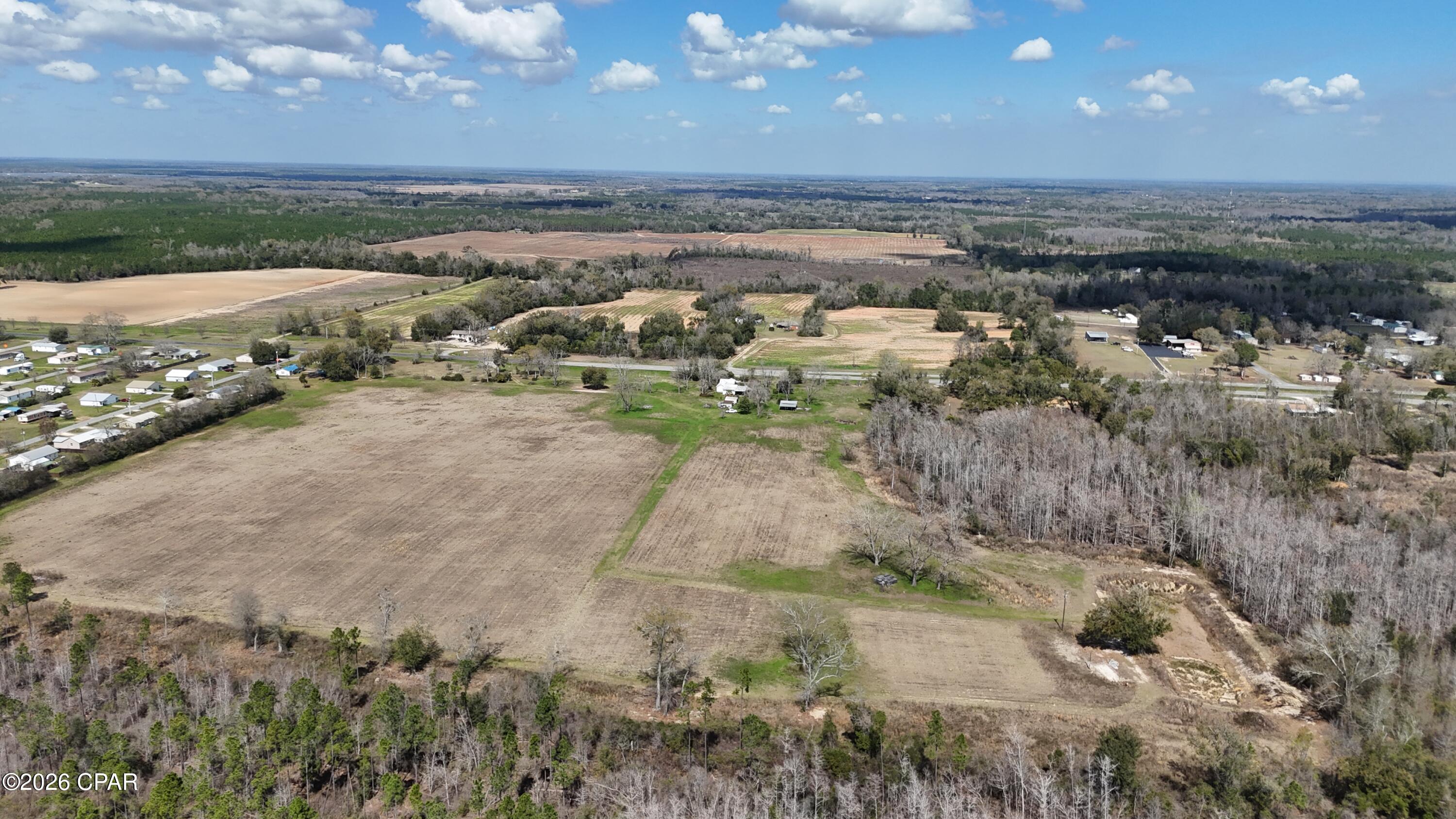 6775 Highway 90 Grand Ridge, FL 32442 - Photo 34 of 89