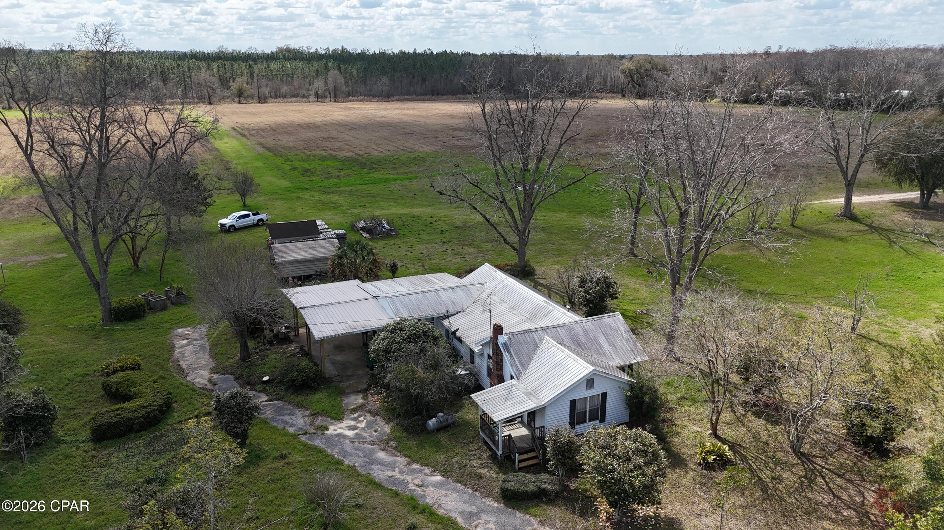 6775 Highway 90 Grand Ridge, FL 32442 - Photo 39 of 89