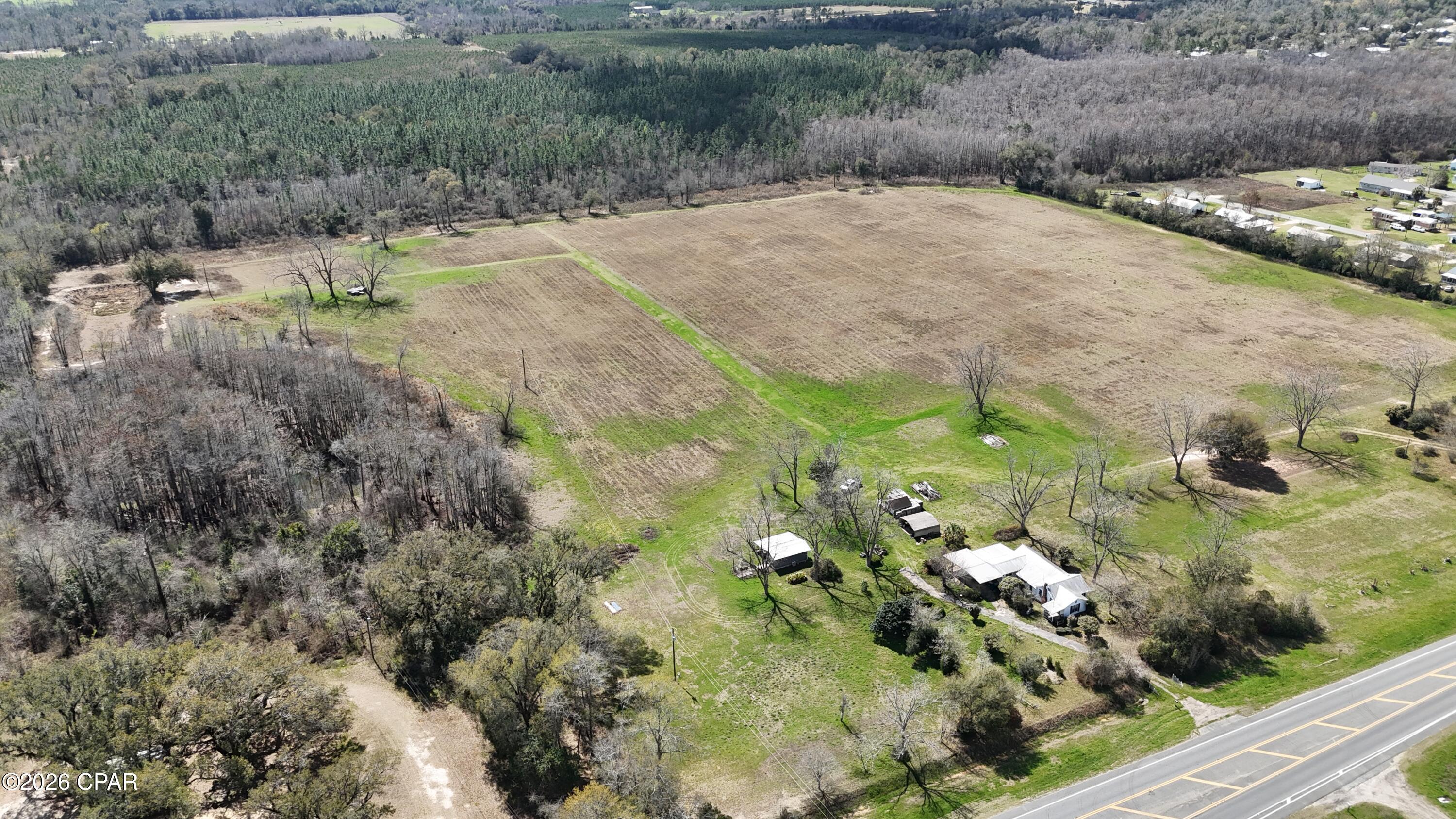 6775 Highway 90 Grand Ridge, FL 32442 - Photo 6 of 89