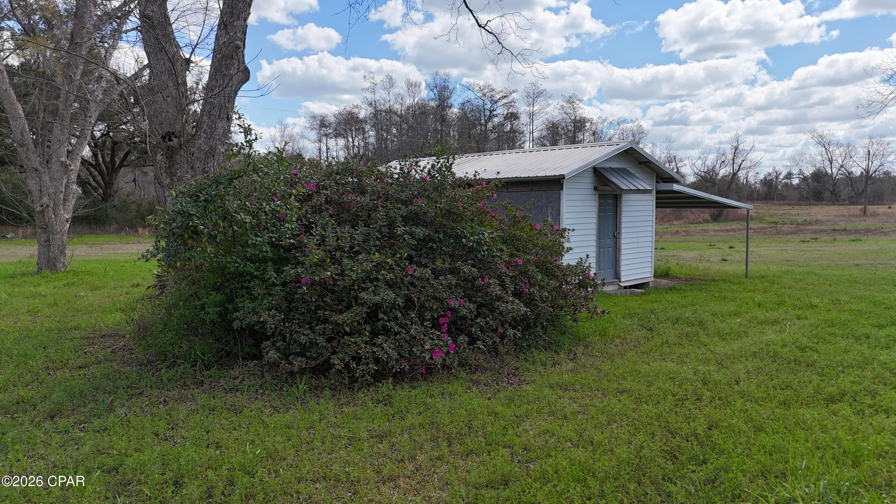 6775 Highway 90 Grand Ridge, FL 32442 - Photo 70 of 89