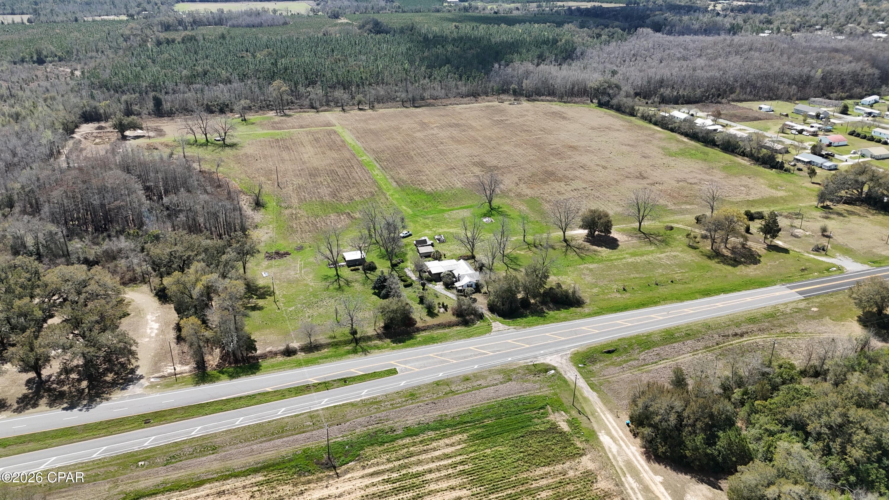 6775 Highway 90 Grand Ridge, FL 32442 - Photo 8 of 89