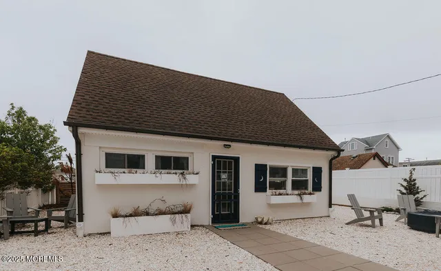 $5,250 | 35 12th Avenue, Unit FRONT & REAR, Seaside Park, NJ 08752