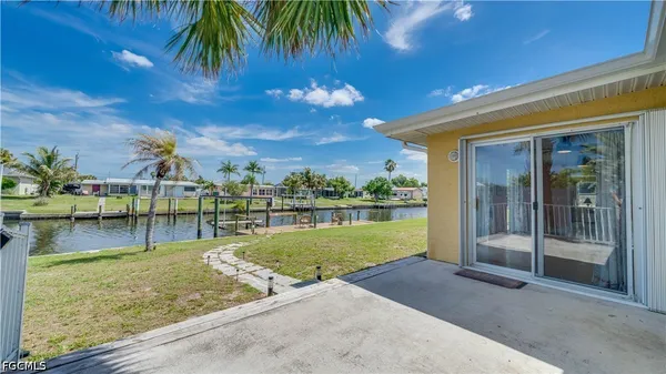 $424,000 | 859 Conreid Drive Northeast, Port Charlotte, FL 33952