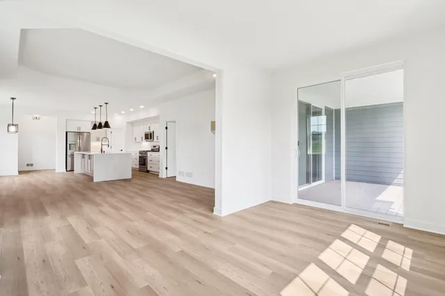 $599,900 | 2117 Bluestem Drive, Unit 202, Waukesha, WI 53188