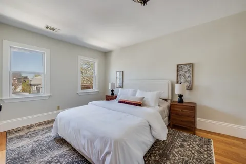$1,720,000 | 582 East 7th Street, Boston, MA 02127