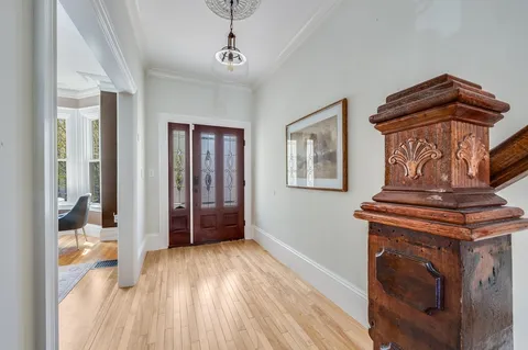$1,720,000 | 582 East 7th Street, Boston, MA 02127