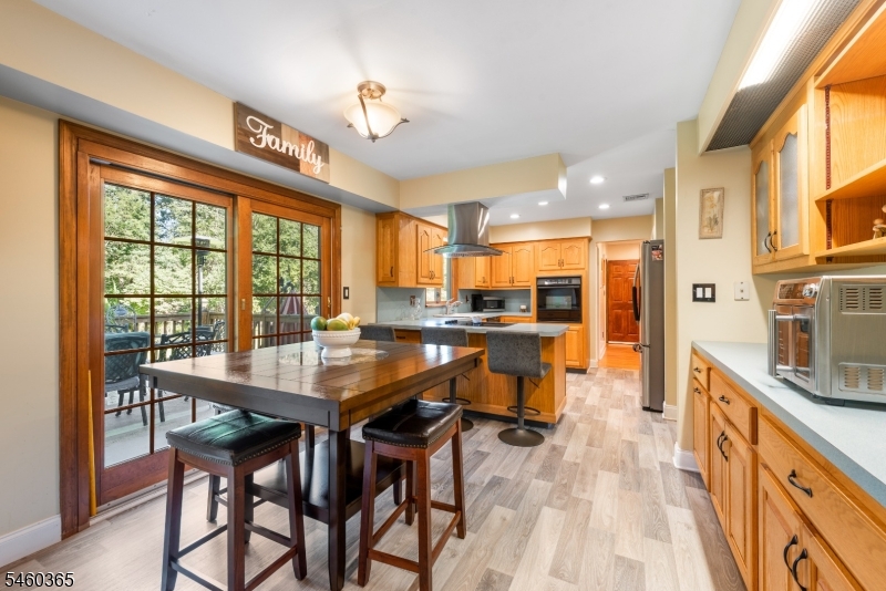 4 Harrison Road Succasunna, NJ 07876 - Photo 7 of 35 Gallery Image 7