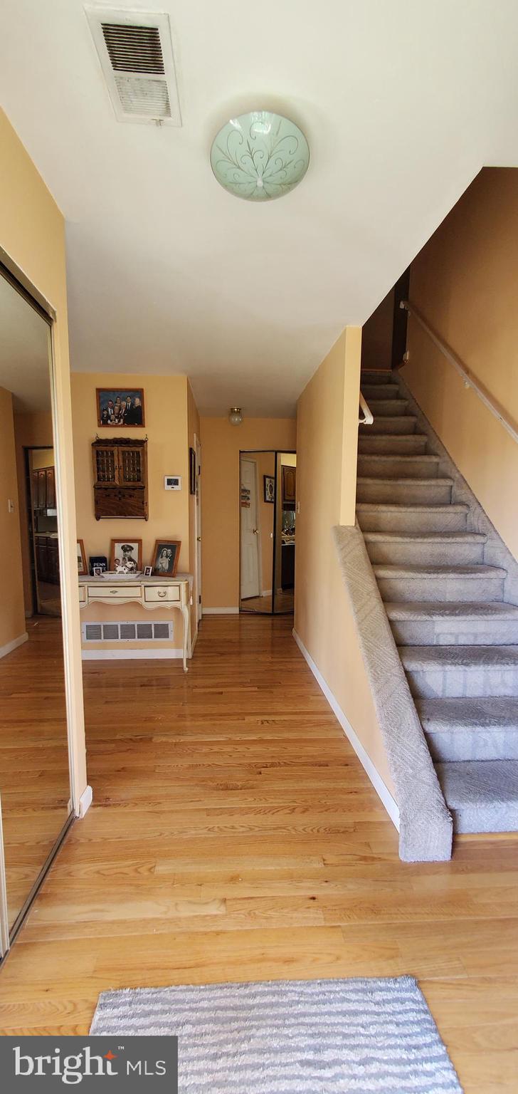 3815 Red Lion Road Philadelphia, PA 19114 - Photo 4 of 22