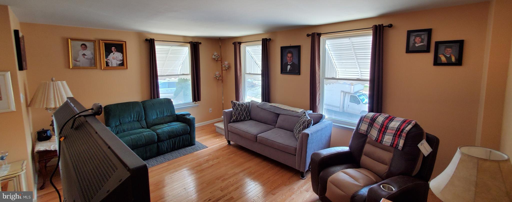 3815 Red Lion Road Philadelphia, PA 19114 - Photo 6 of 22