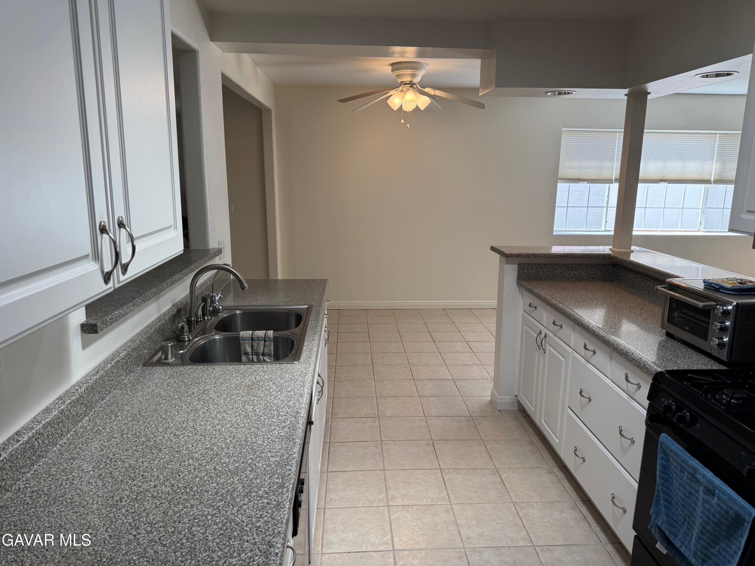 38820 Juniper Tree Road Palmdale, CA 93551 - Photo 13 of 35 IMG_1605