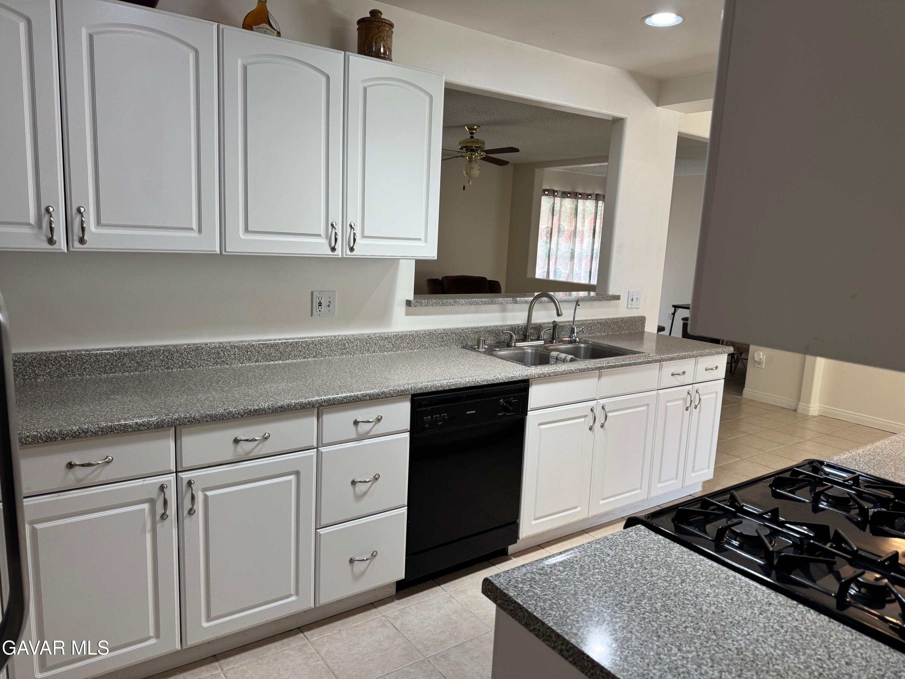 38820 Juniper Tree Road Palmdale, CA 93551 - Photo 15 of 43 IMG_1603