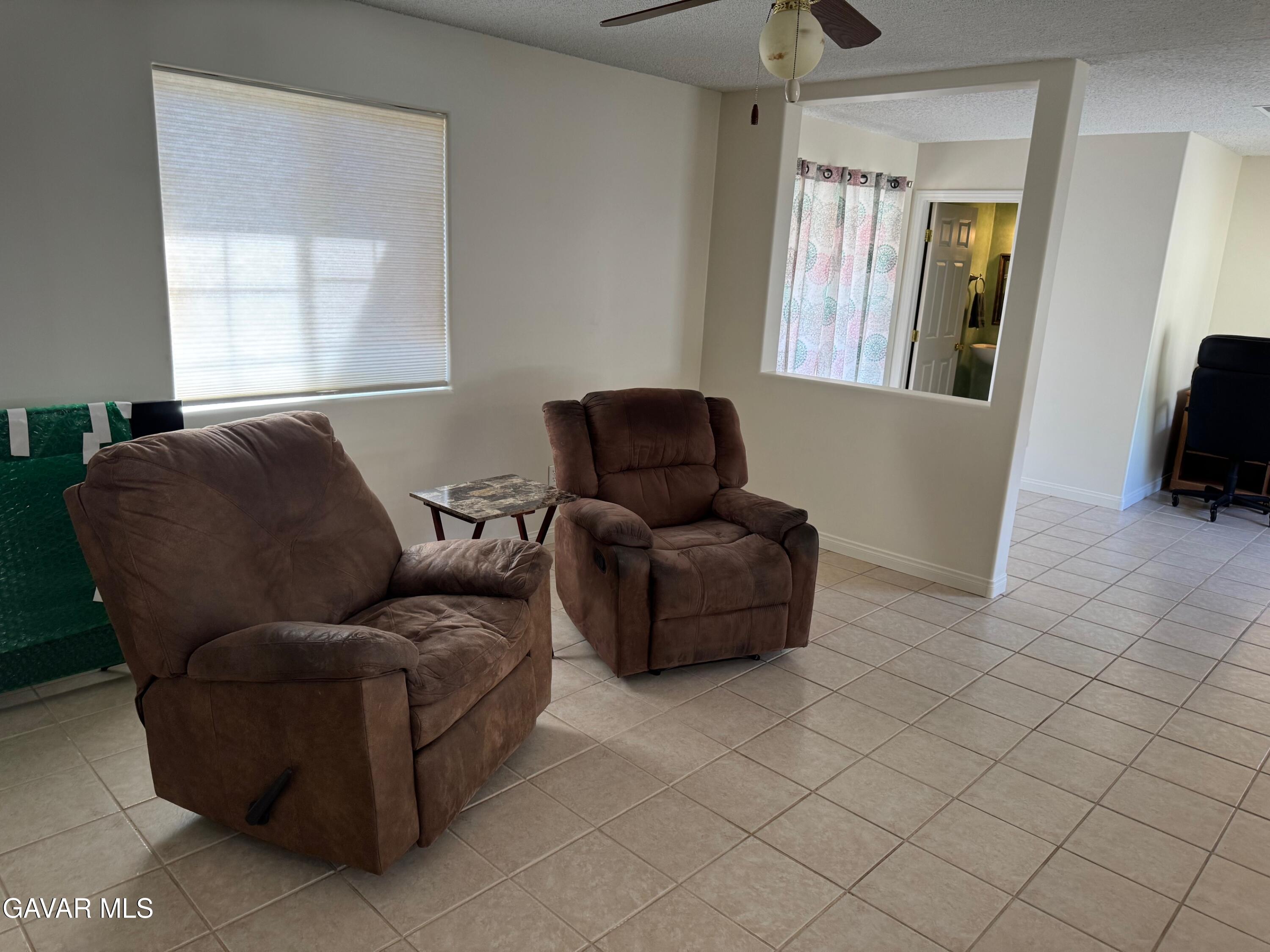 38820 Juniper Tree Road Palmdale, CA 93551 - Photo 15 of 35 IMG_1594