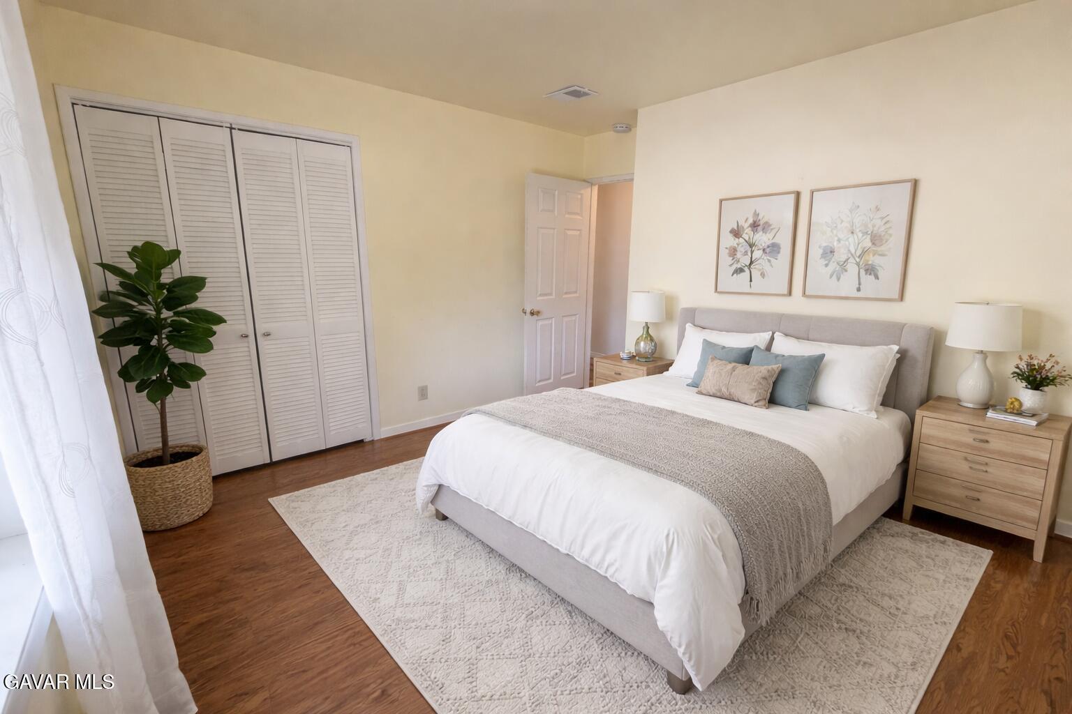 38820 Juniper Tree Road Palmdale, CA 93551 - Photo 25 of 43 Bright and airy bedroom interior (1)