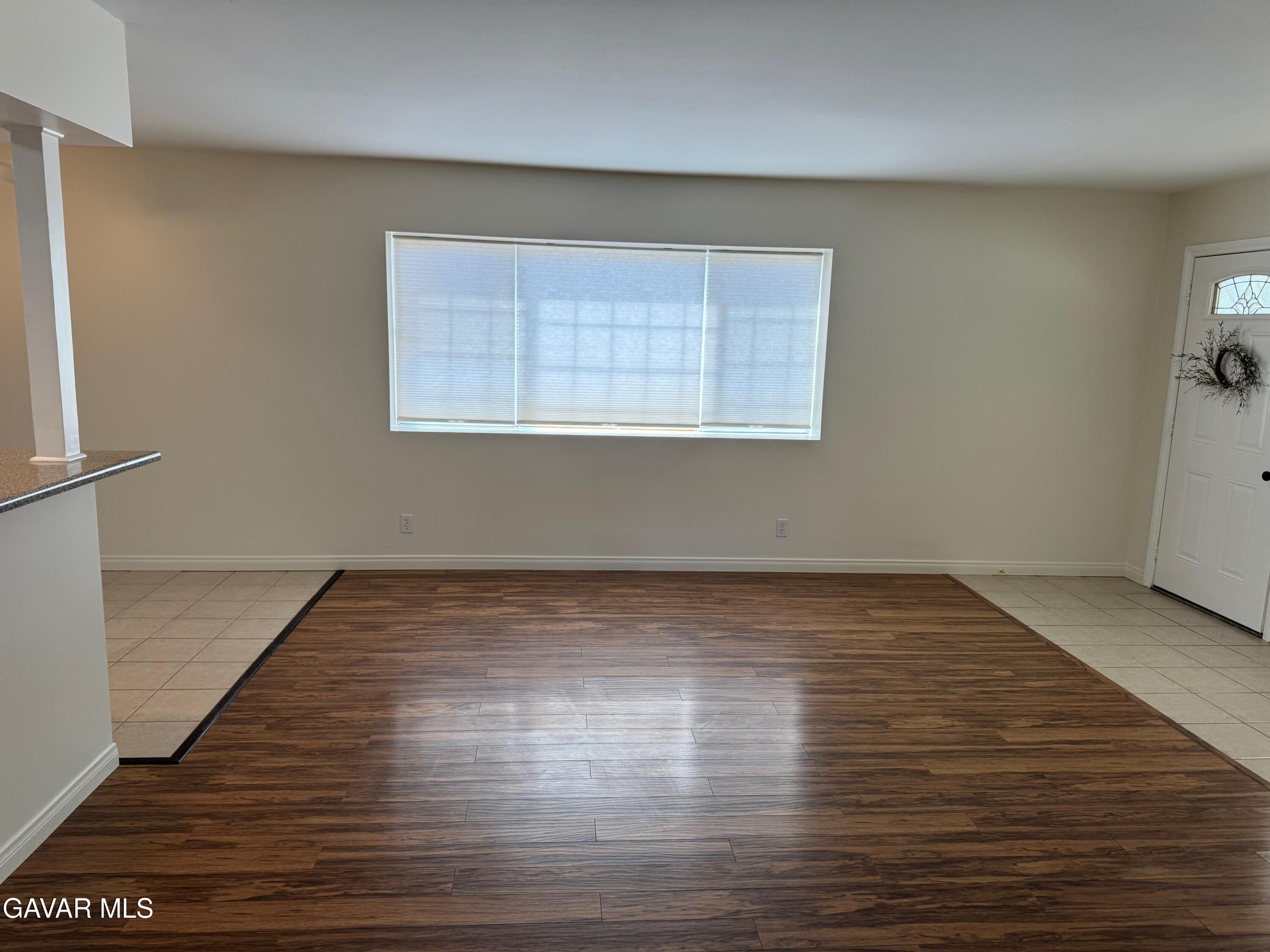 38820 Juniper Tree Road Palmdale, CA 93551 - Photo 7 of 35 IMG_1618