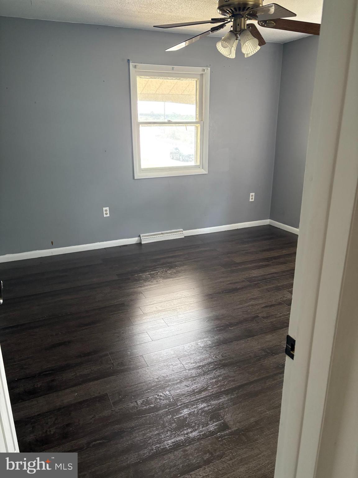 1809 Roxboro Road York, PA 17402 - Photo 14 of 21 Bedroom2