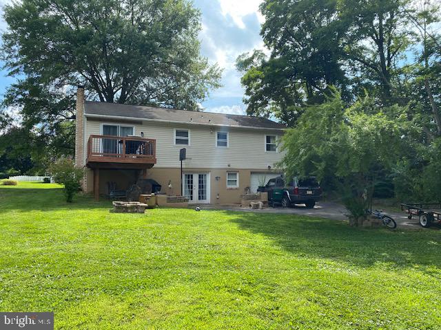 1809 Roxboro Road York, PA 17402 - Photo 4 of 21 Back