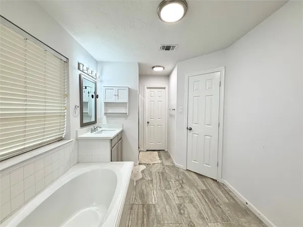 $2,200 | 3226 Candlepine Drive, Spring, TX 77388