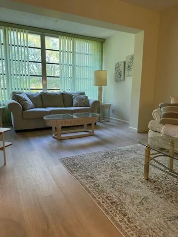 $2,750 | 2820 Southwest 22nd Avenue, Unit 2160, Delray Beach, FL 33445