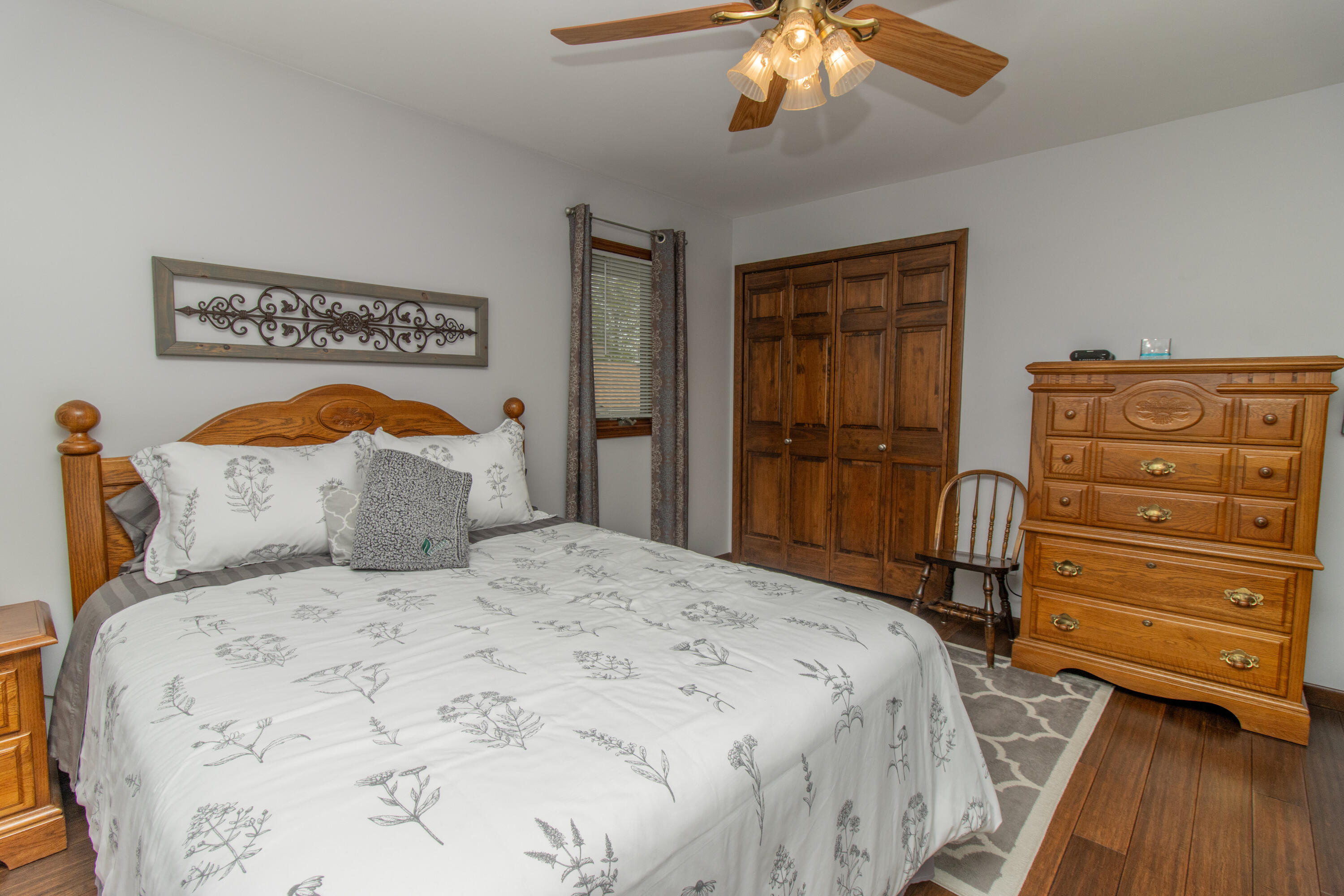 9838 Redbud Road Munster, IN 46321 - Photo 15 of 22 3000x2000