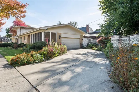 $699,000 | 1344 Monroe Avenue, River Forest, IL 60305