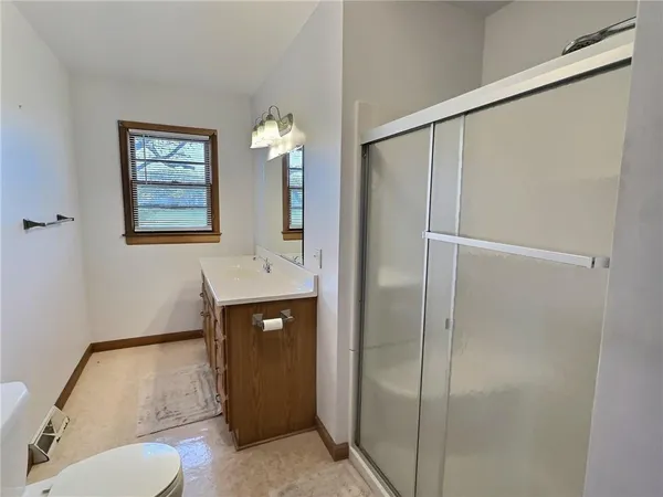 $164,900 | 1201 South 1st Street, El Dorado Springs, MO 64744