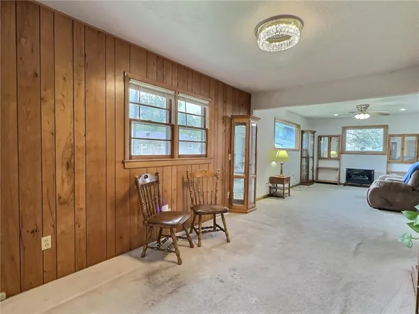 $164,900 | 1201 South 1st Street, El Dorado Springs, MO 64744