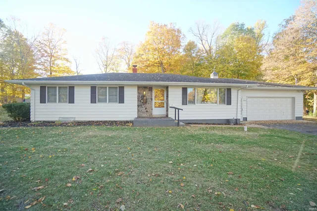 $269,000 | 2563 South Woodland Trail, Warsaw, IN 46580