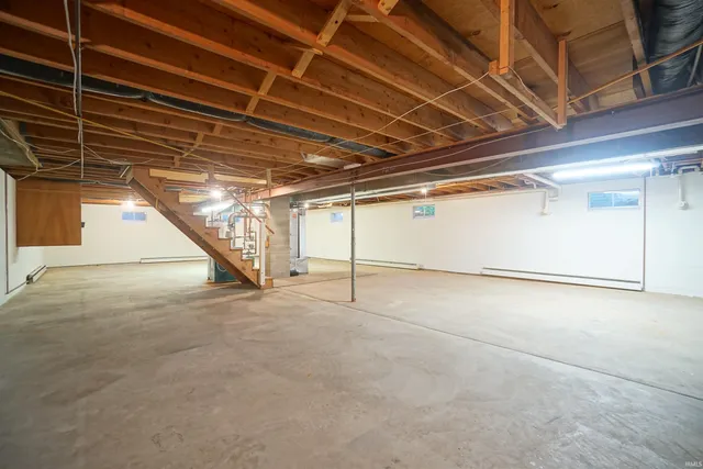 $269,000 | 2563 South Woodland Trail, Warsaw, IN 46580