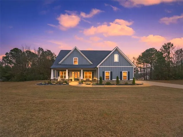$485,000 | 208 Ashley Glen Drive, Williamson, GA 30292