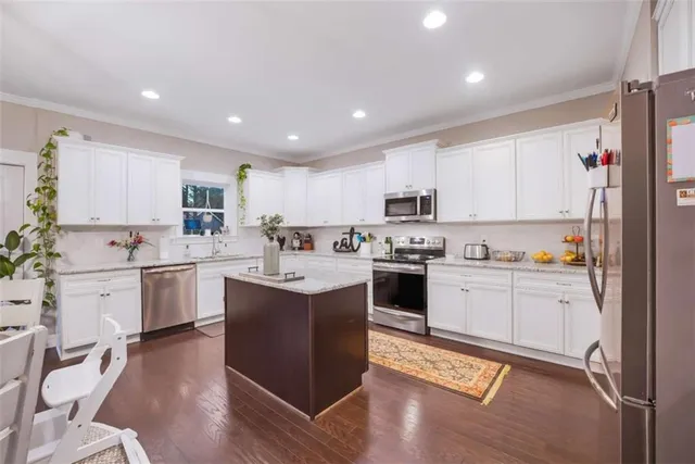 $485,000 | 208 Ashley Glen Drive, Williamson, GA 30292