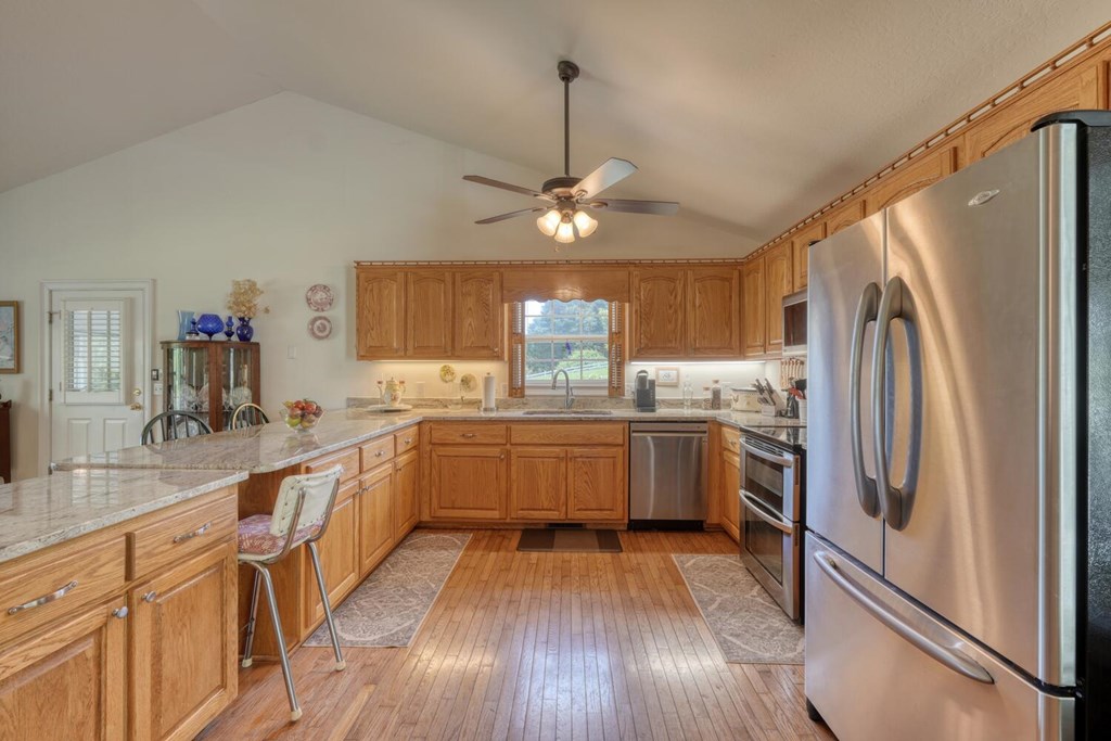 2008 Hidden Valley Road Hiawassee, GA 30546 - Photo 17 of 49 Gallery Image 17