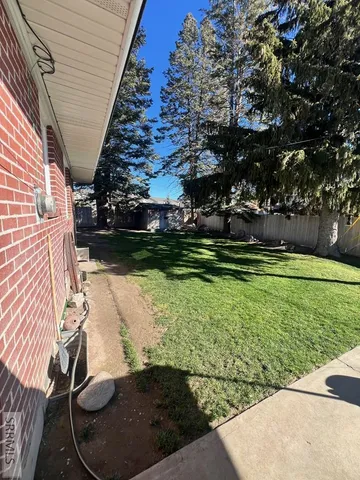 $385,000 | 155 Lincoln Drive, Idaho Falls, ID 83401