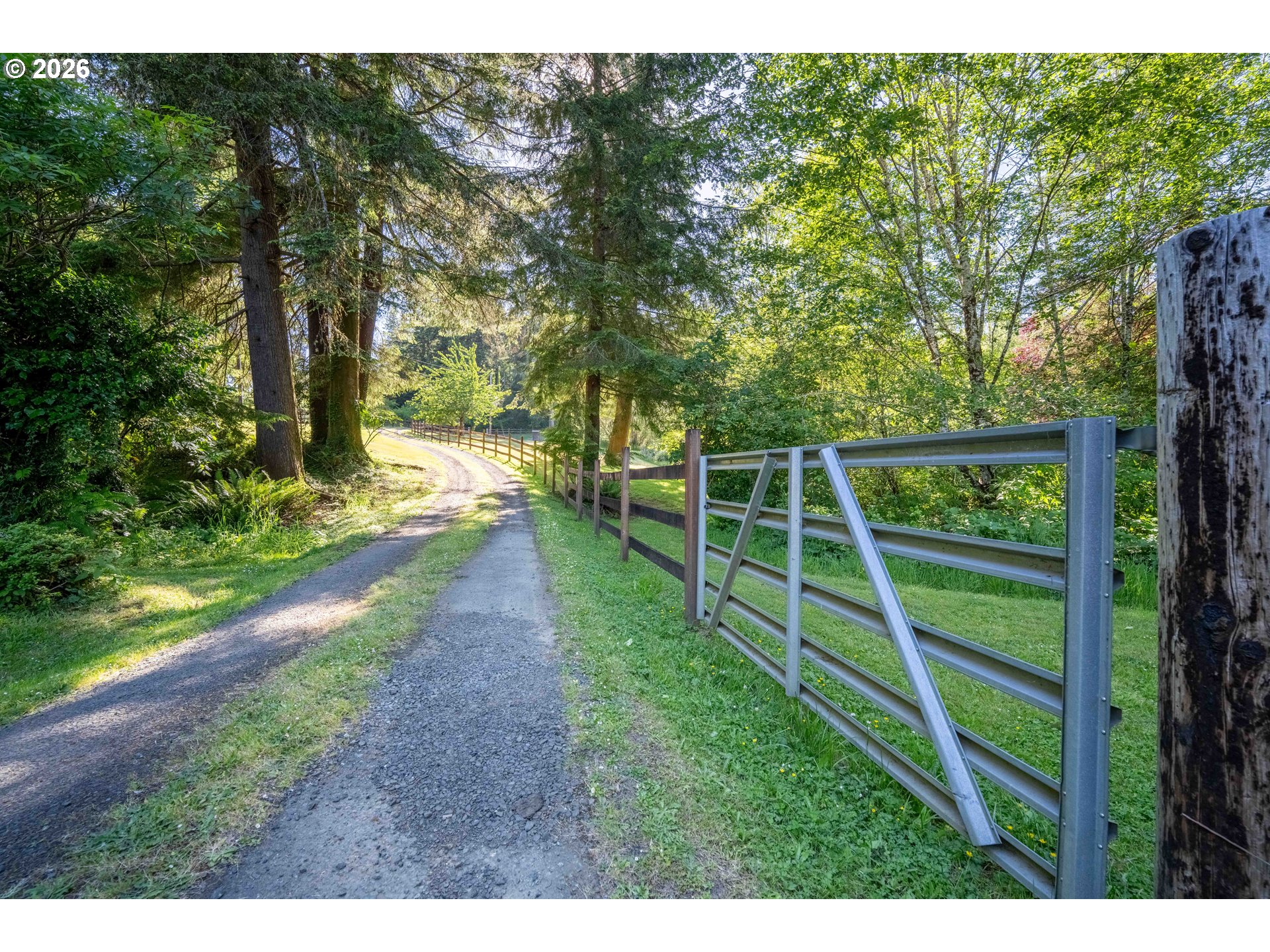 61921 Ross Inlet Road Coos Bay, OR 97420 - Photo 10 of 48
